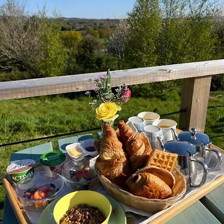 Knockrobin Glamping *